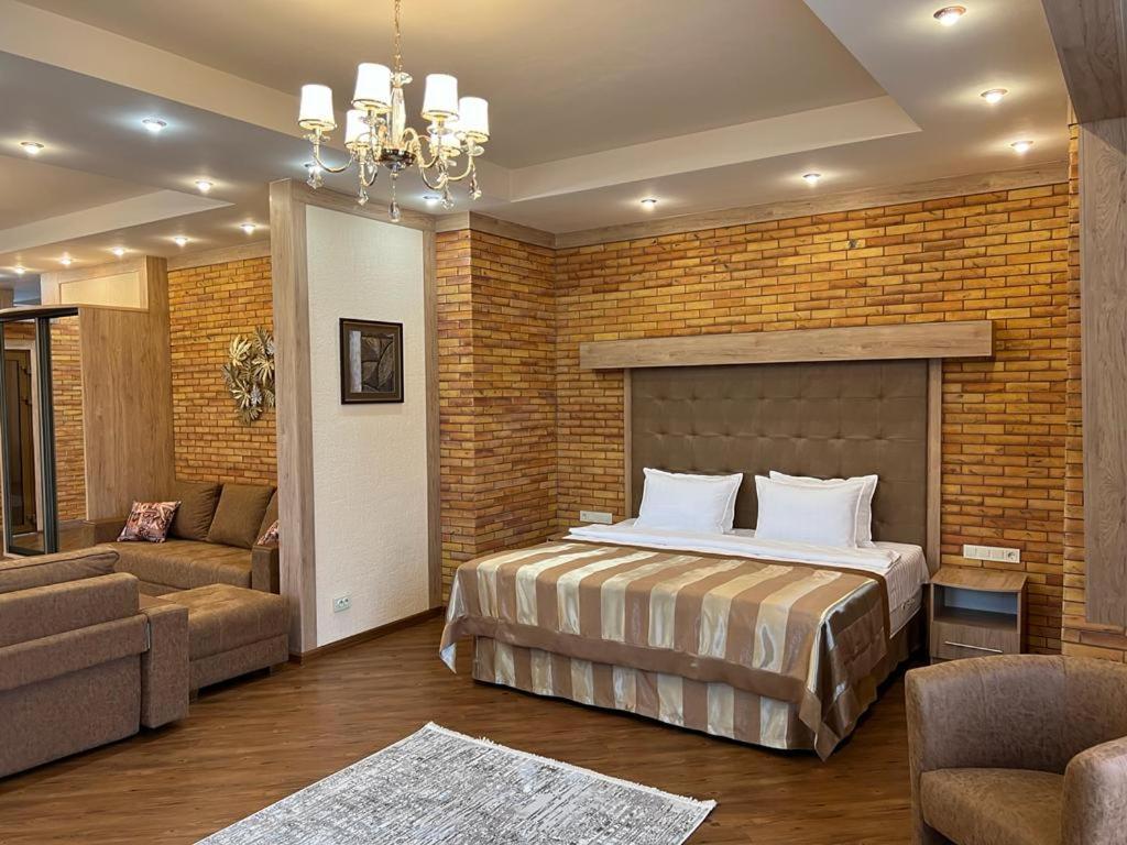 City Stay Апарт-Отель Алматы Zewnętrze zdjęcie