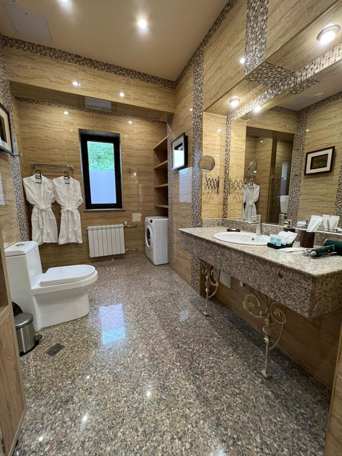 City Stay Апарт-Отель Алматы Zewnętrze zdjęcie